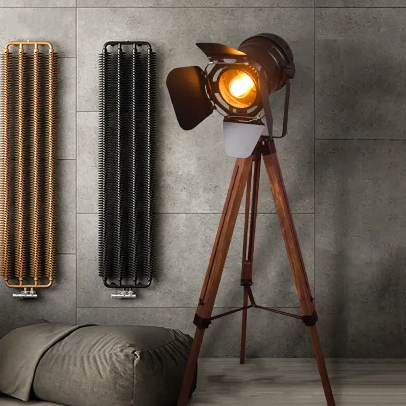 Photography Of The Year 2025 - 2025 américain Vintage bois lampadaires photographie