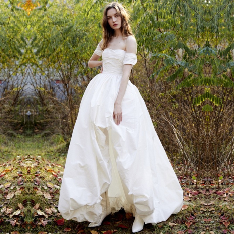 Robe de mariée simple à une ép - Photography Natural Lighting avis et prix